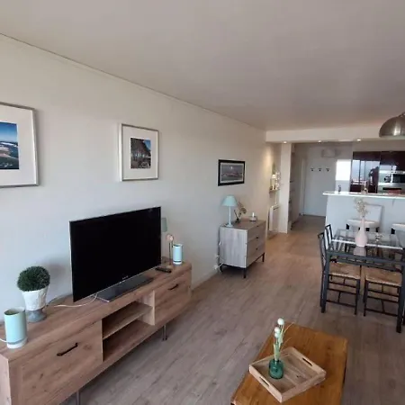 Appartamento T3 En Première Ligne Vue Bassin, Proche Commerces *